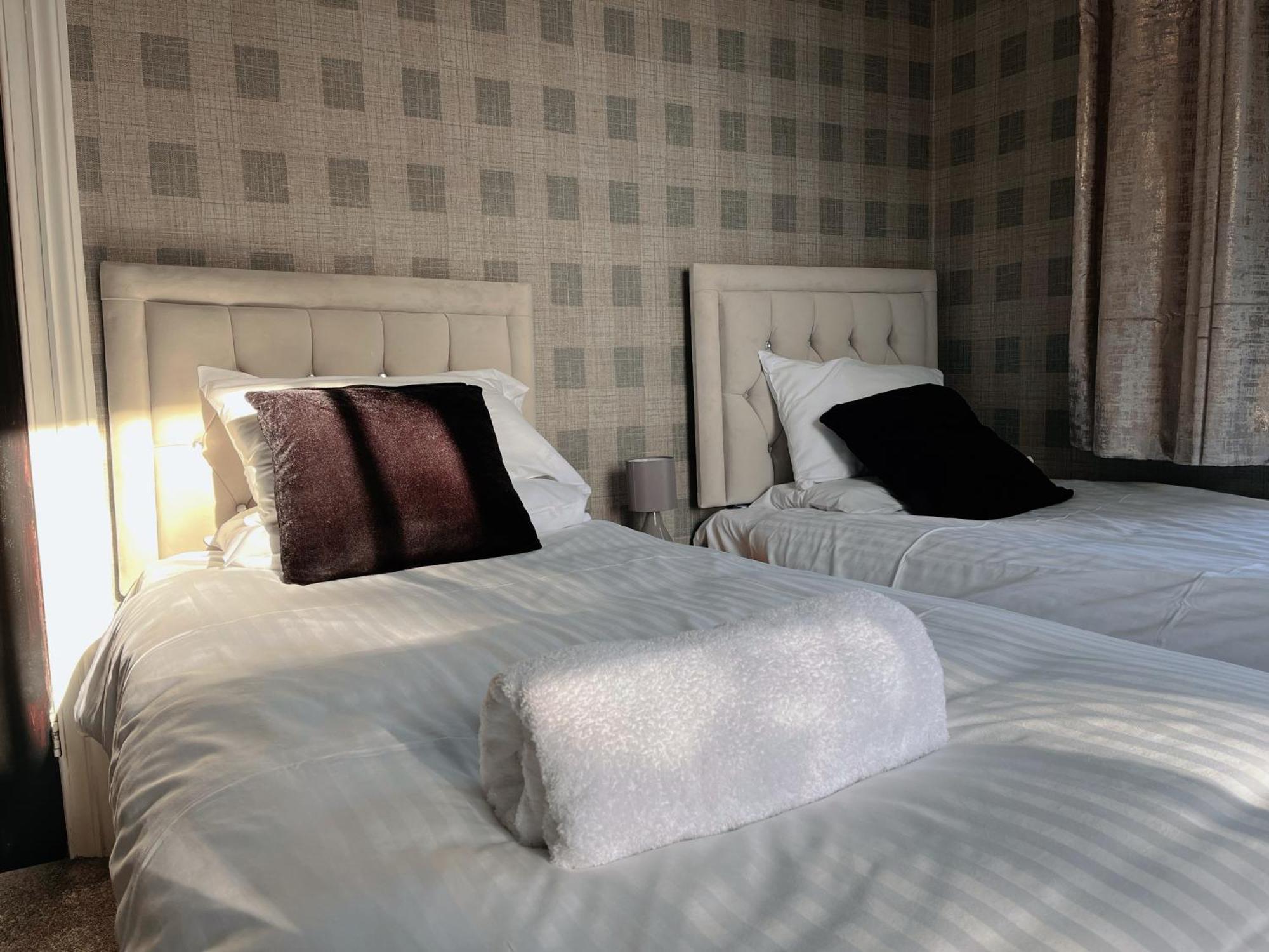 Exquisite 10 Bed Villa Hot Tub And Games Room Barnstaple Eksteriør billede